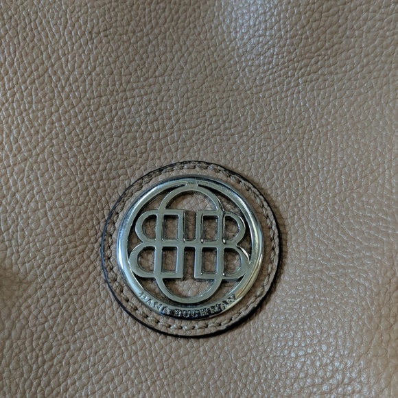 Dana Buchman tan shoulder bag - Picture 3 of 6